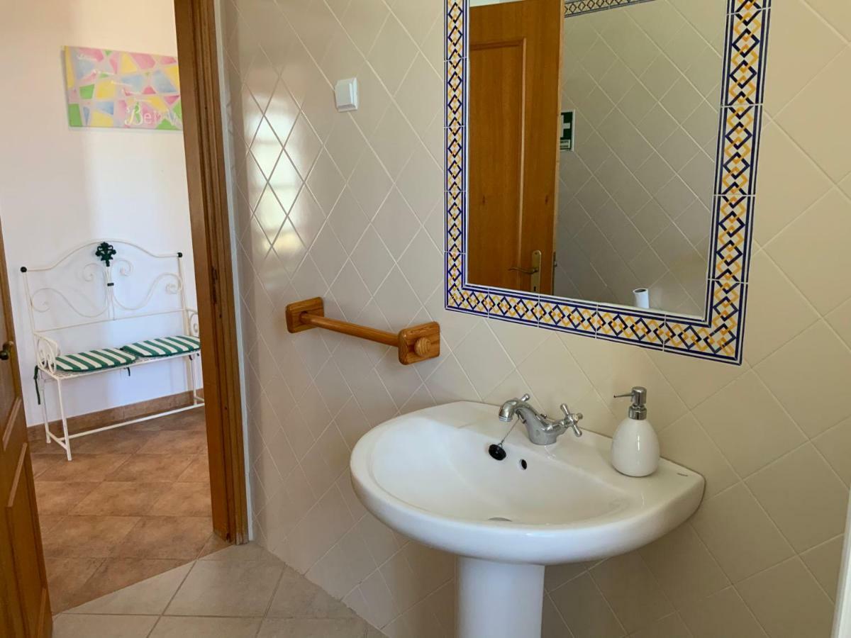 Guest House Alfarrobeiras Albufeira Esterno foto